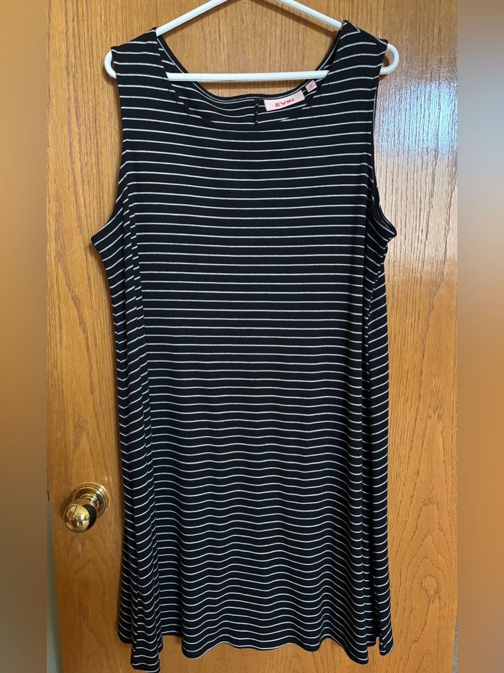EVRI Black and White Striped Sleeveless Shift Dress